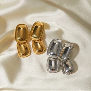 Chic Dual-Tone Gold and Silver Earrings